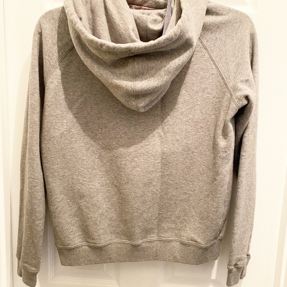 Nike Hoodie Sweatshirt With Silver Gray Spellout Medium - Picture 2 of 10